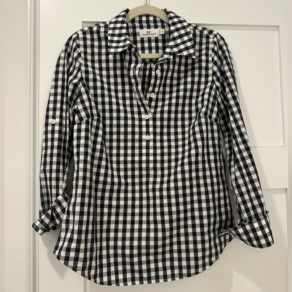 Vineyard Vines Black and White gingham Button-Up Shirt